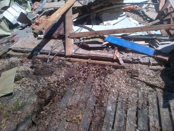 2. demolition/West Grey-20170515-00449